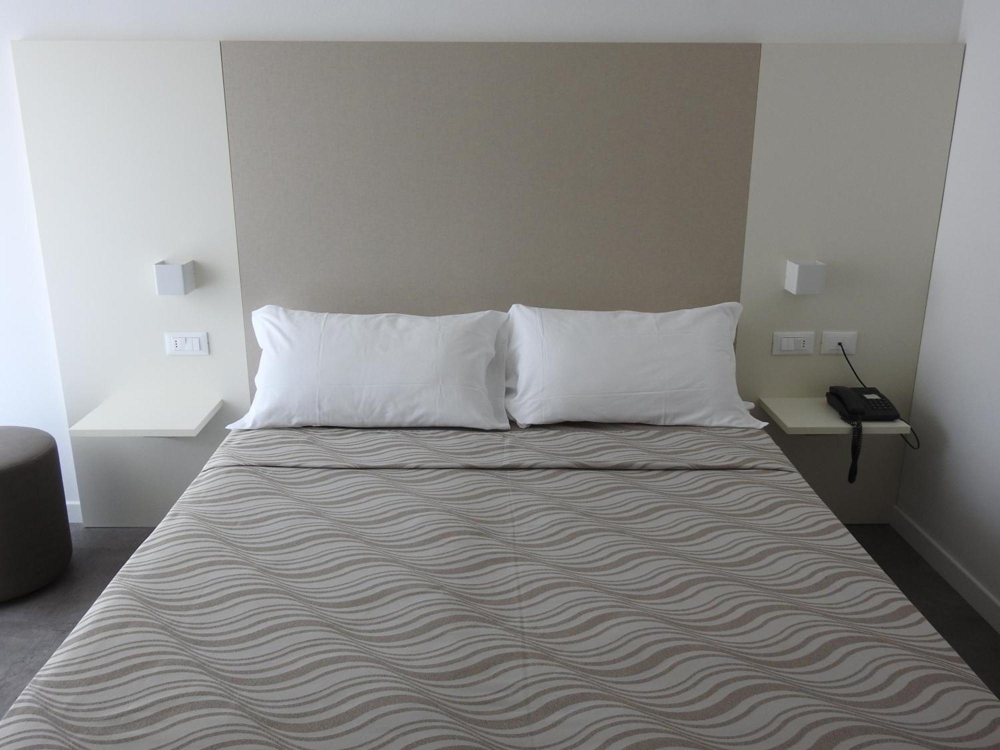 ליגננו סביאדורו Hotel Villa Candia מראה חיצוני תמונה